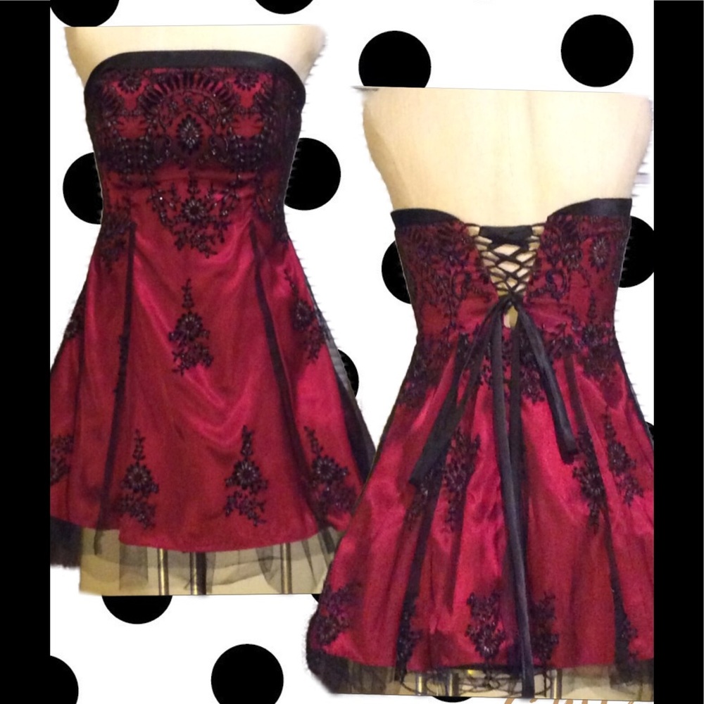 Blonde Nites Prom / Formal dress.